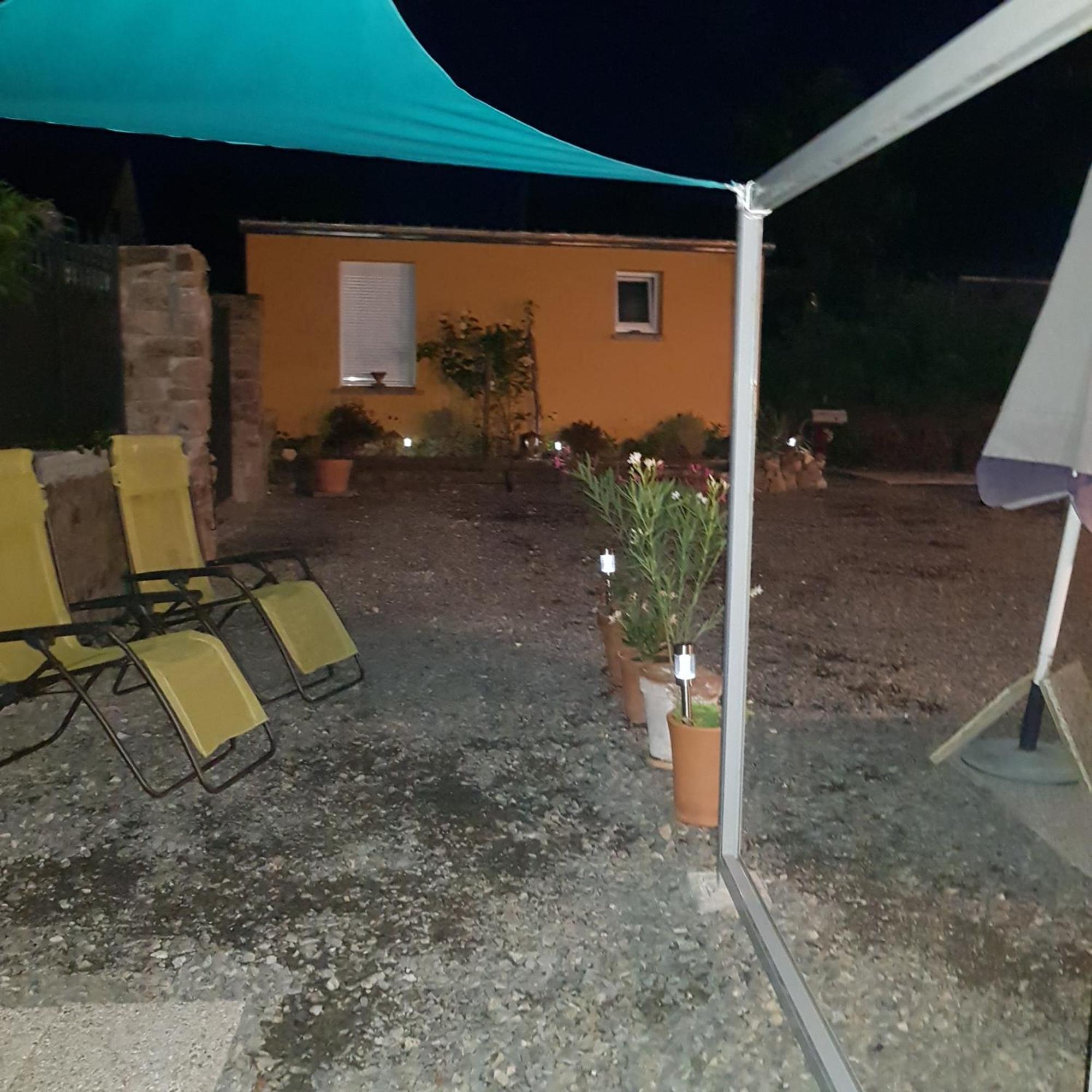 Le Jardin Bed & Breakfast Coudeville Bagian luar foto