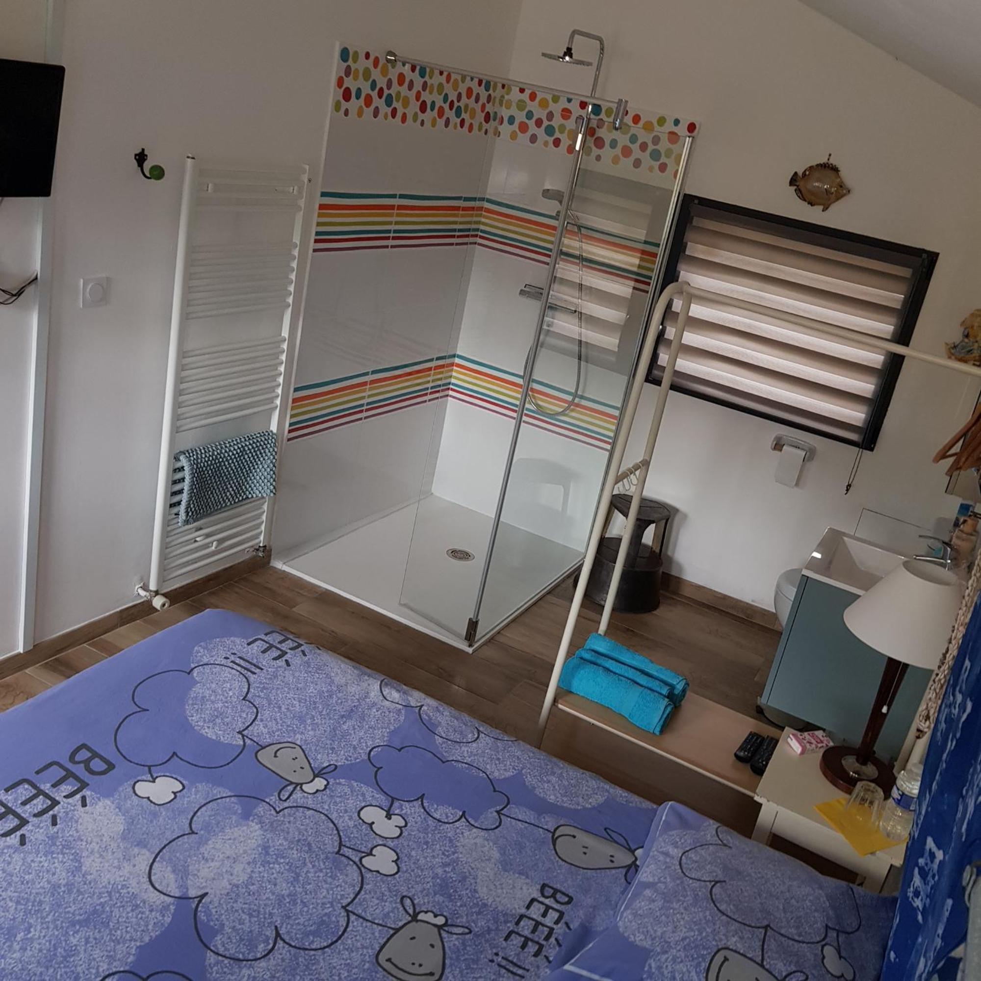 Le Jardin Bed & Breakfast Coudeville Bagian luar foto